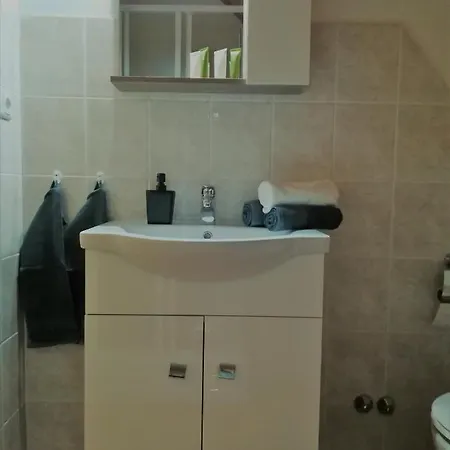 Mercedesz I. Apartment